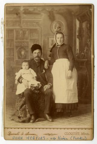John Hegfors with his wife Kaisa Palkie and their first child, Thomson Township, Carlton County, Minnesota
