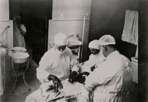 Dr. William J. Mayo performing surgery