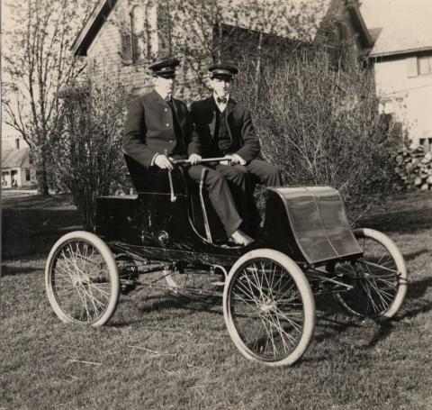 Lincoln and Frank Fey in Car No. 2, Northfield, c. 1900
