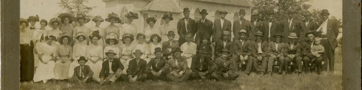 Congregation of Emmanual Lutheran Church, Hazelwood, Minnesota